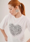 Kalp Baskılı Crop Beyaz Tişört
