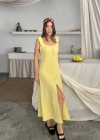 KETEN KOLSUZ KARE YAKA DÜĞE DETAYLI ELBİSE  Sarı