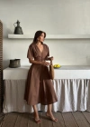 KETEN V YAKA ÖNDEN DÜĞMELİ ELBİE  Kahverengi