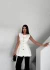 KETEN YELEK BELDEN OTURTMALIIRALI DÜĞME DETAYLI  Beyaz