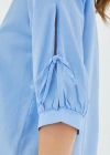 Kol Detaylı Mavi Crop Gömlek 20246