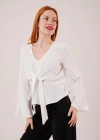 Ön Bağlamalı Volan Kol Beyaz Bluz