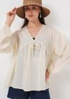 Önü Bağcıklı Uzun Kol Bluz 946  Krem