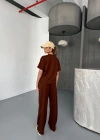 Osy odal Yumuşak Dokulu Kumaş Kısa Kollu Bluz Rahat Pantalon Ikili Takım Kahverengi