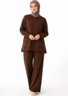 Osy odal Yumuşak Dokulu Tesettür İkili Takım Yan Yırtmaçlı Uzun Tunik Ve Düz Paça Pantolon, alaş Kalıp  Kahverengi