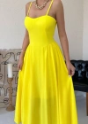 Sarı Göğüs Kuplu Uzun Büzgülü Elbise
