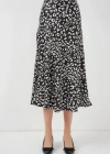 Siyah Beyaz Desenli Saten Etek 15806