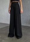 Üç Düğme Detayli Palazzo Pantolon