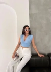 Vatkalı Kolsuz V Yaka Drapeli Crop Bluz ikralı Fit  Bebek avisi