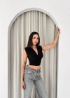 Vatkalı Kolsuz V Yaka Drapeli Crop Bluz ikralı Fit  iyah