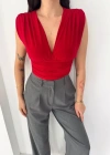 Vatkalı Kolsuz V Yaka Drapeli Crop Bluz ikralı Fit  Kırmızı
