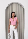 Vatkalı Kolsuz V Yaka Drapeli Crop Bluz ikralı Fit  Pembe