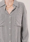 Yarasa Kol Çizgili Cep Detaylı Gri Gömlek