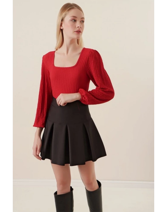 04 Uzun Kollu Bluz  Kırmızı