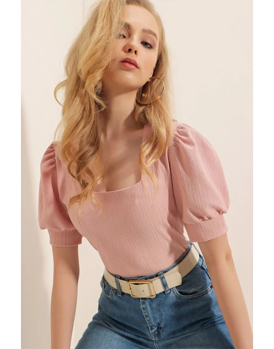 0409 Kare Yaka Örme Bluz  Pudra