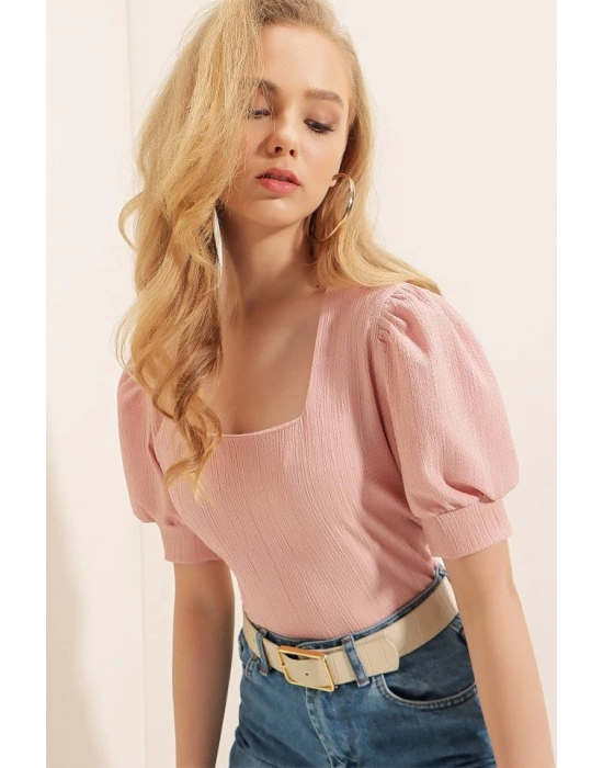 0409 Kare Yaka Örme Bluz  Pudra