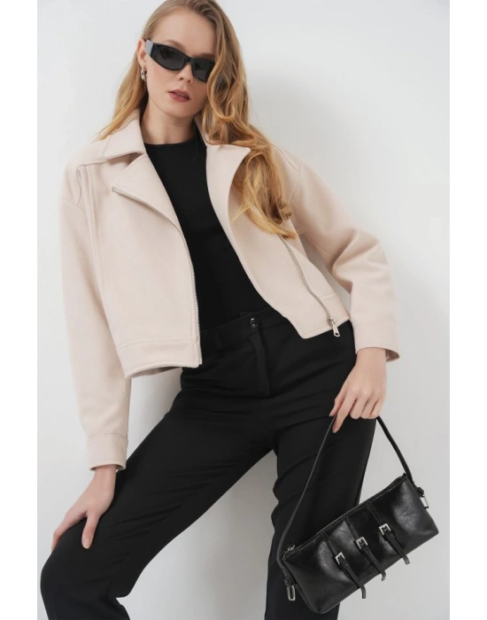 0717 Kısa Kaşe Ceket  Bej