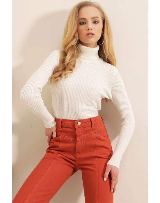 10311 Balıkçı Yaka Triko Kazak  Beyaz