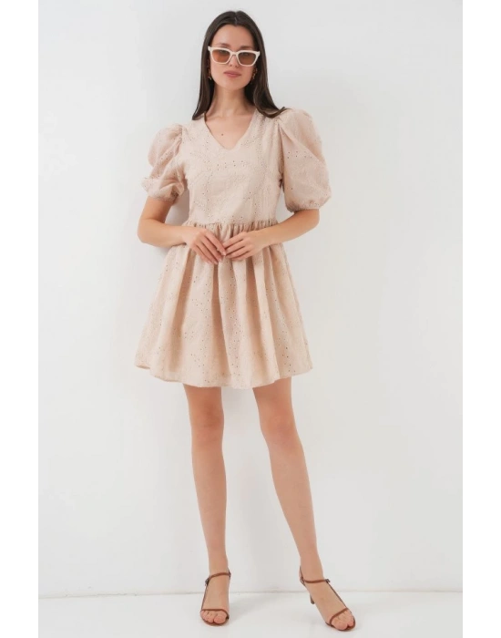 2529 Fistolu Kısa Elbise  Bej