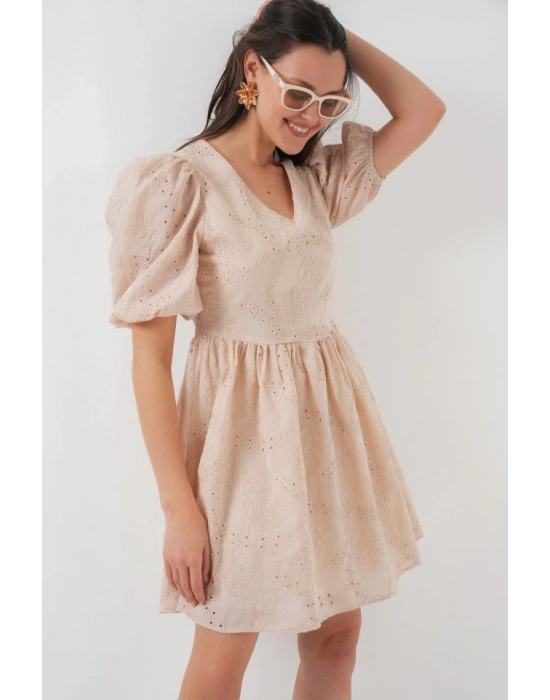 2529 Fistolu Kısa Elbise  Bej