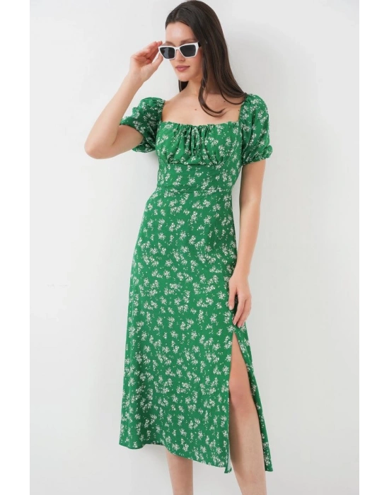 27 Yırtmaç Detaylı Elbise  Zümrüt Yeşili