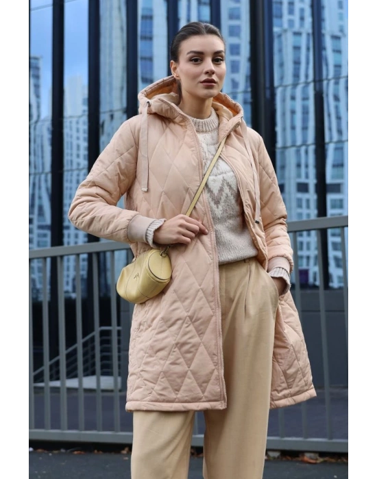 51 Kapitone Uzun Şişme Mont  Bej