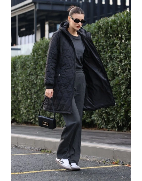 51 Kapitone Uzun Şişme Mont  Siyah