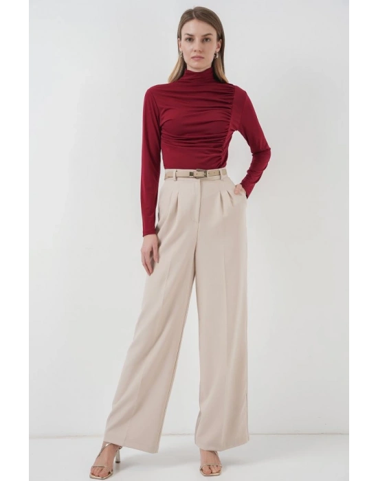 9 Büzgü Detaylı Dik Yaka Sandy Bluz  Bordo