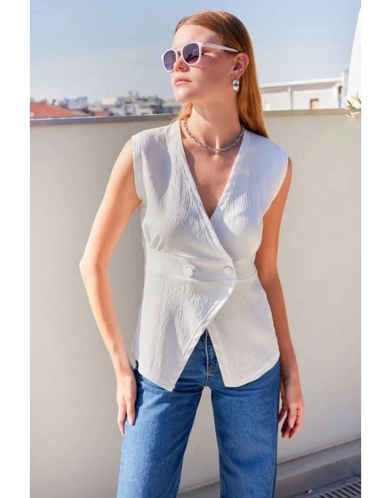 916 Düğme Detaylı Örme Yelek  Beyaz