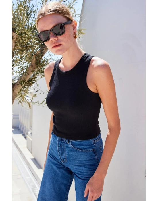 917 Bisiklet Yaka Fitilli Kolsuz Bluz  Siyah