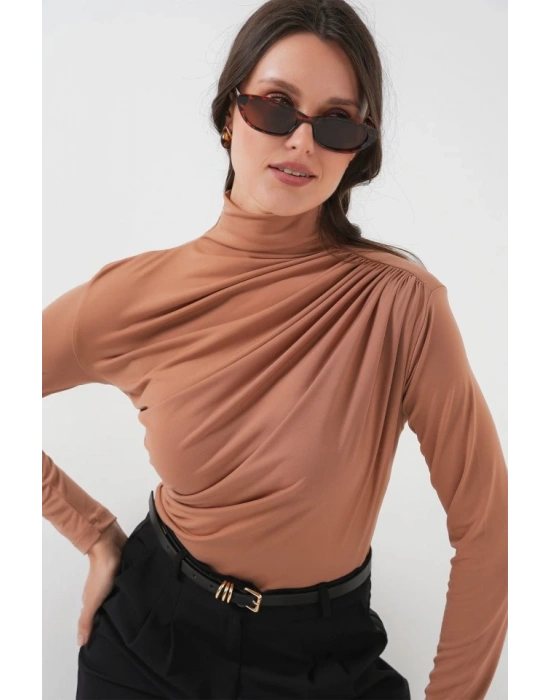 925 Büzgü Detaylı Sandy Bluz  Bisküvi