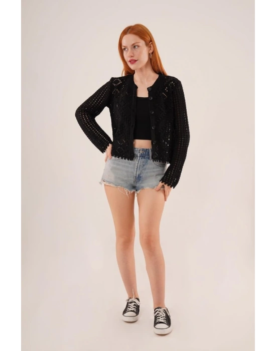 Ajurlu Düğmeli Siyah Hırka