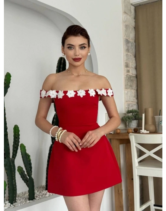 Alyosa Çiçek Detaylı Elbise