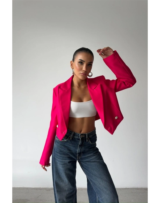 ARKAI İNCİ DÜĞME DETAYLI CROP CEKET  Fuşya
