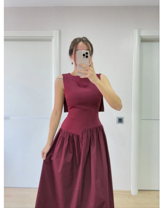 Arkası Kanatlı Uzun Elbise Bordo