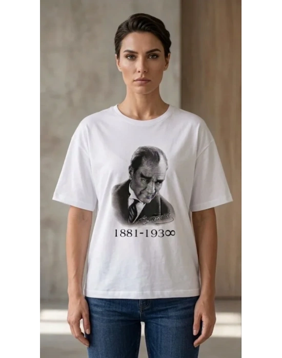 Atatürk Baskılı Tişört Kısa Kollu Bisiklet Yaka Thirt  Beyaz