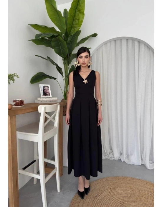 ate Yıldız Detaylı Elbise