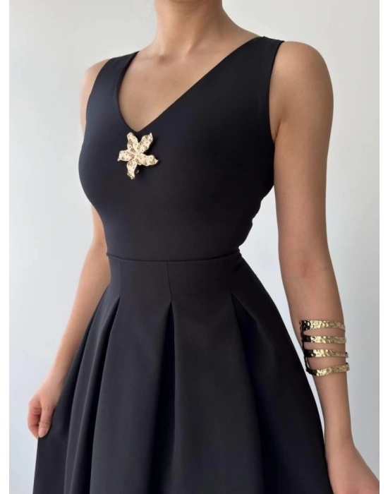 ate Yıldız Detaylı Elbise