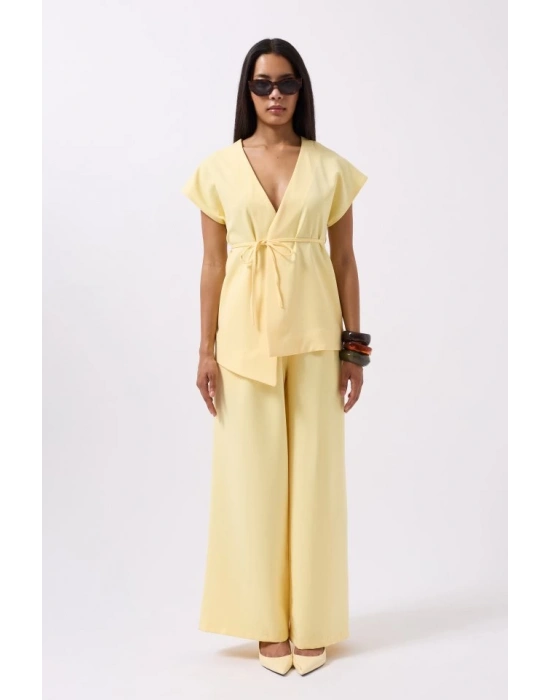 Bağcık Detay Yelek