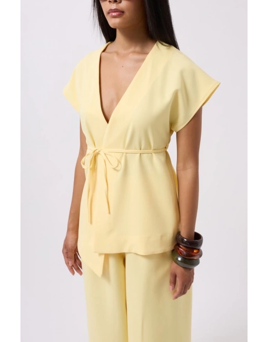 Bağcık Detay Yelek