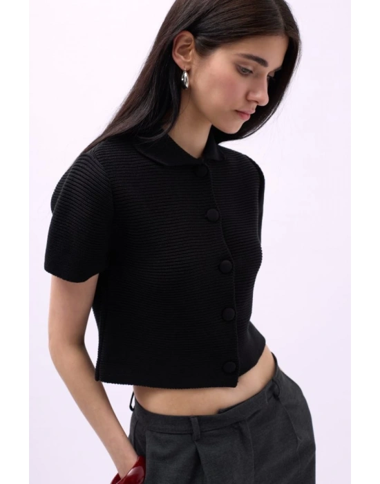 Bebe Yaka Düğmeli Bluz