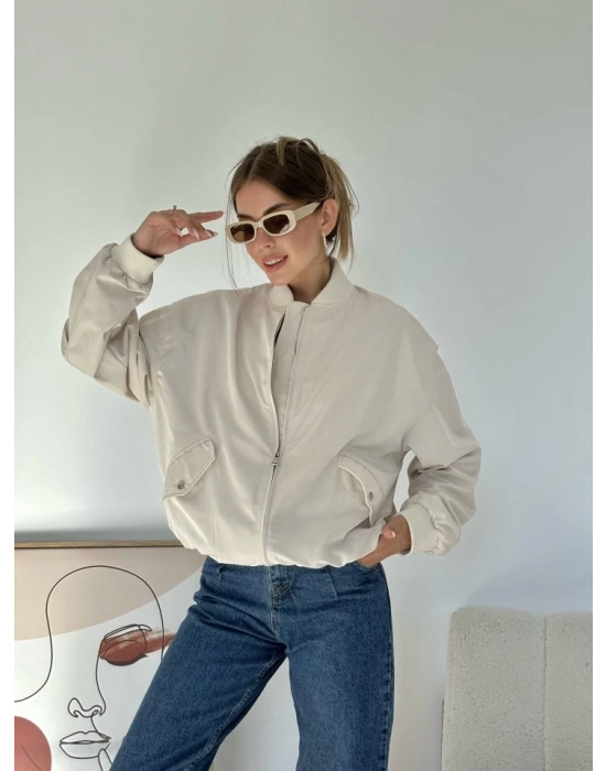 Bej Parçalı Bomber Ceket