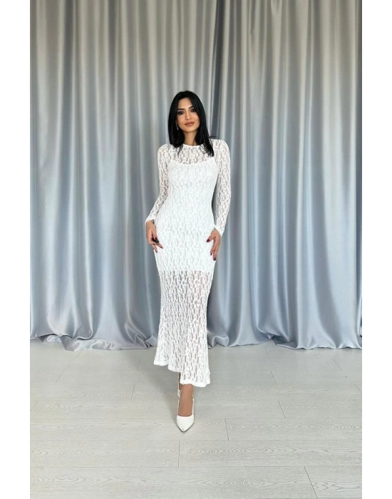 Beyaz Dantelli Uzun Kollu Elbise
