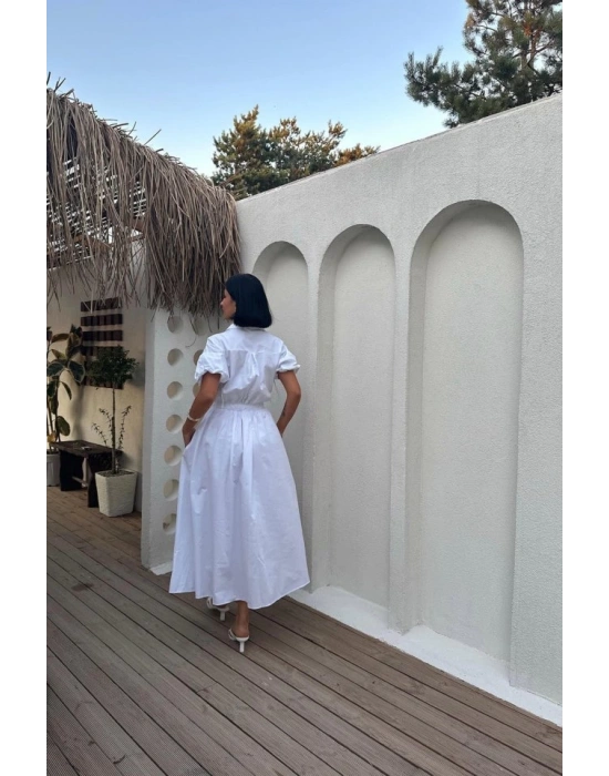 Beyaz Nakışlı İşlemeli Elbise