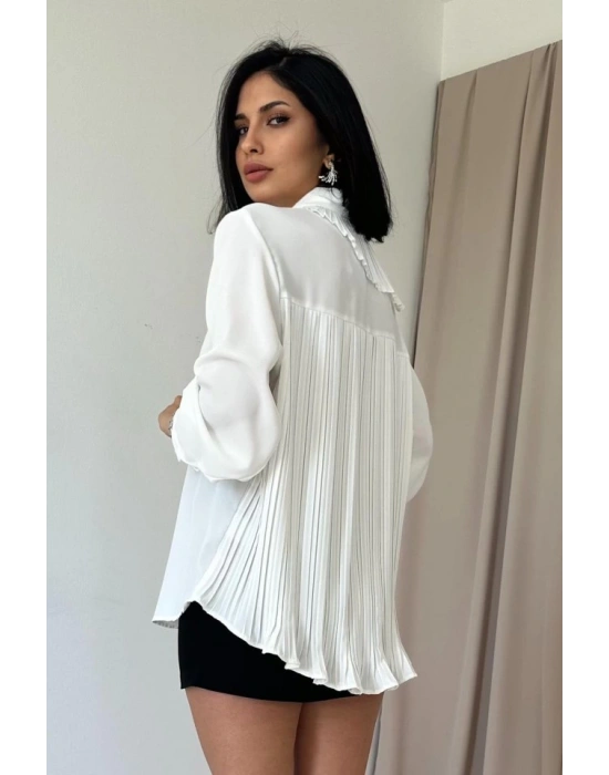 Beyaz Pilise Detaylı Jesica Gömlek
