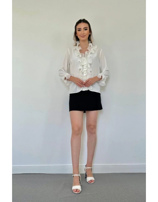 Beyaz Yakası Volanlı Gömlek