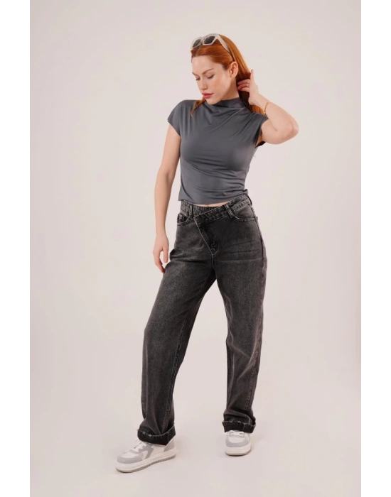 Boğazlı Parlak Kumaş Antrasit Crop