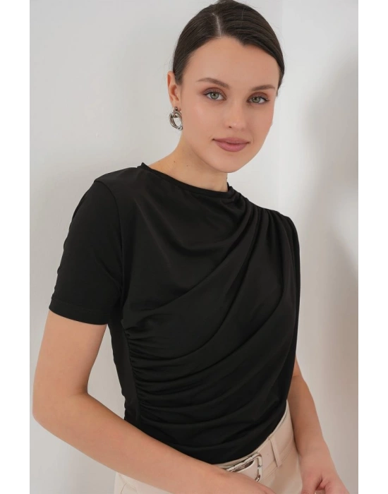 Büzgü Detaylı Kısa Kol Sandy Bluz 945  Siyah