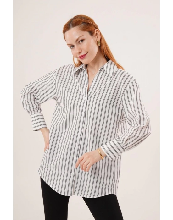 Çift Çizgi Geçişli Düğmeli Gri Gömlek