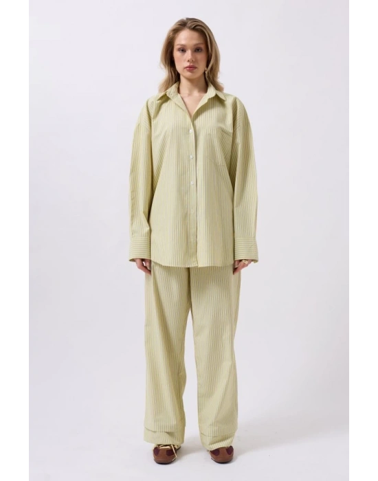 Çizgili Cep Detay Gömlek